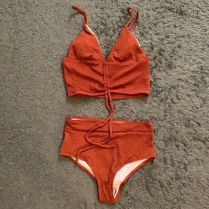 BNWT Shein highwaisted bikini. rust/burnt orange